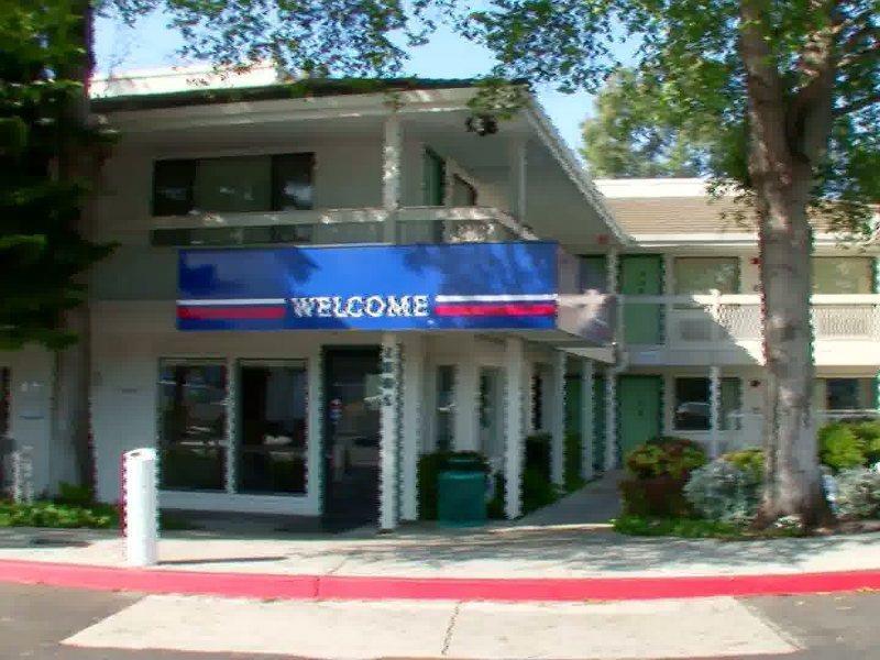 Motel 6-Oakland, Ca - Embarcadero المظهر الخارجي الصورة